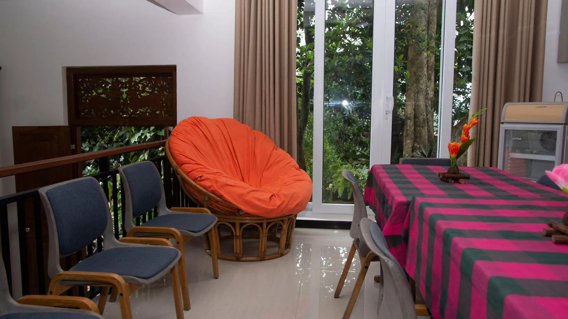 Peaceful Peak Hotel Kandy 0*,